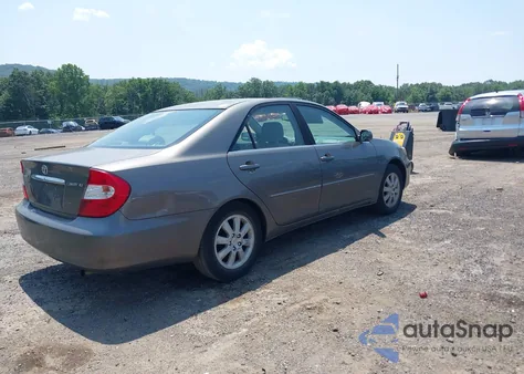 2002 Toyota Camry Xle из США, поврежденный, VIN 4T1BE30K12U633742